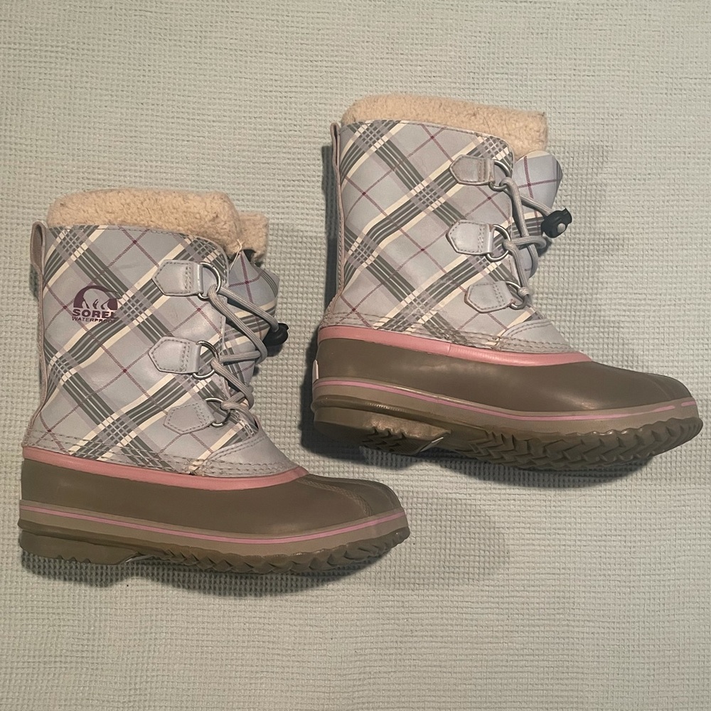 Girls Sorel Winter Boots